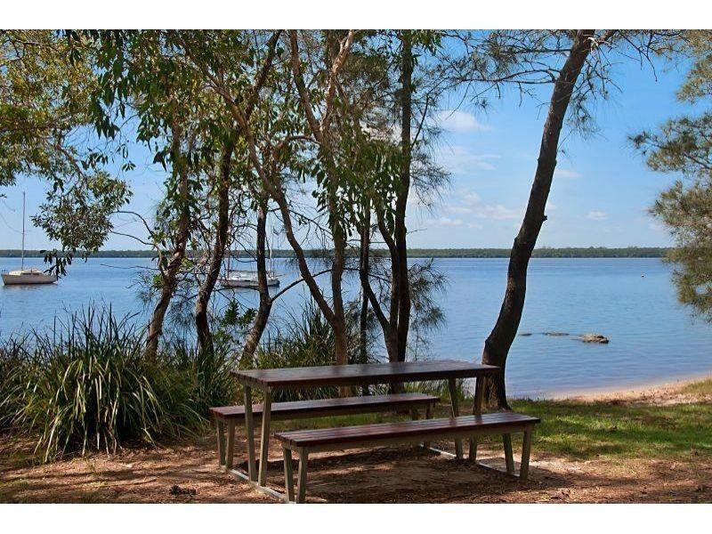 2 Vista St, Boreen Point QLD 4565