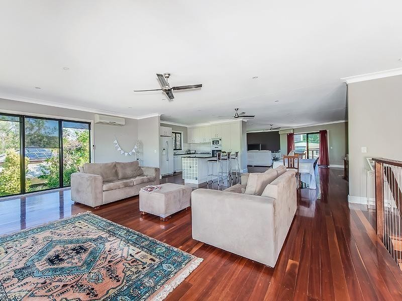 6 Orchard Ave, Boreen Point QLD 4565