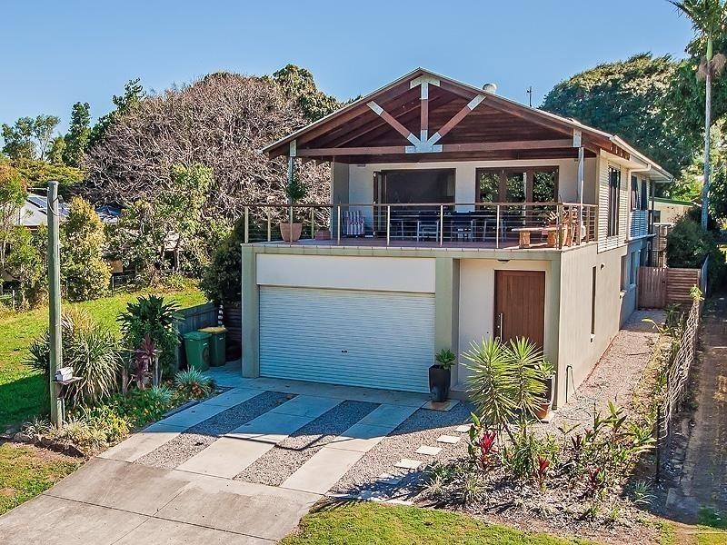 6 Orchard Ave, Boreen Point QLD 4565