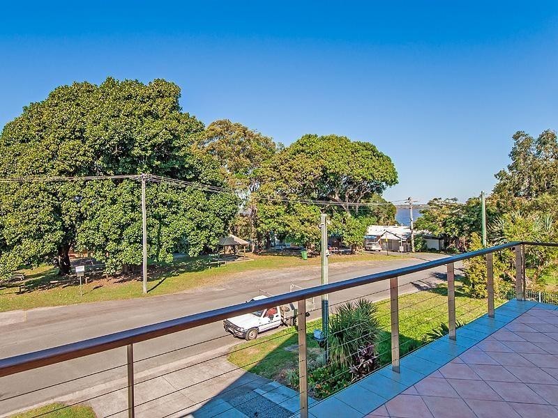 6 Orchard Ave, Boreen Point QLD 4565
