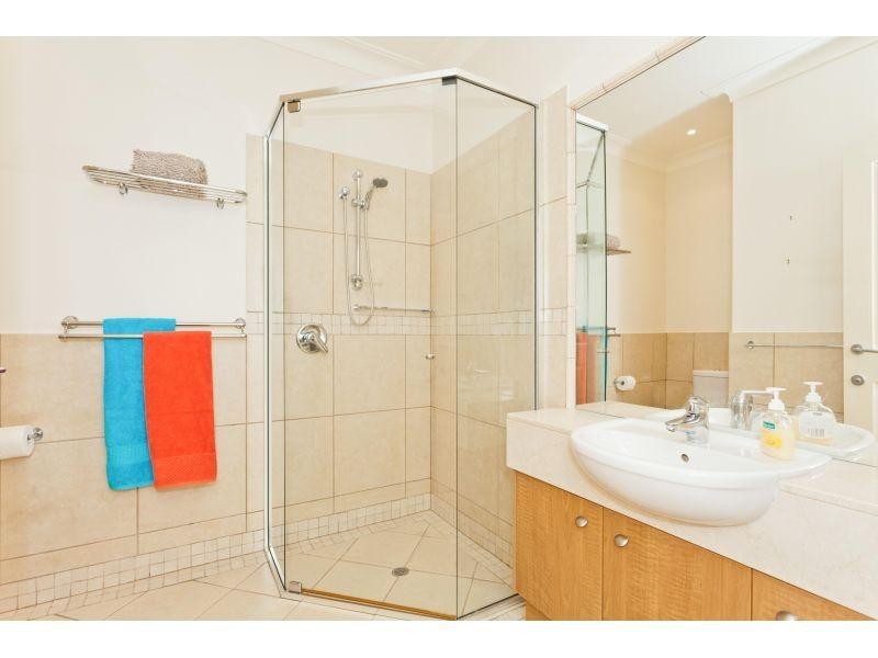 2/59 Elizabeth Street, Noosaville QLD 4566