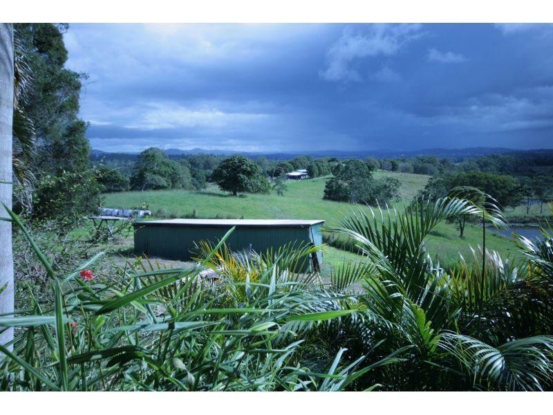 22 Lynch Road, East Deep Creek QLD 4570