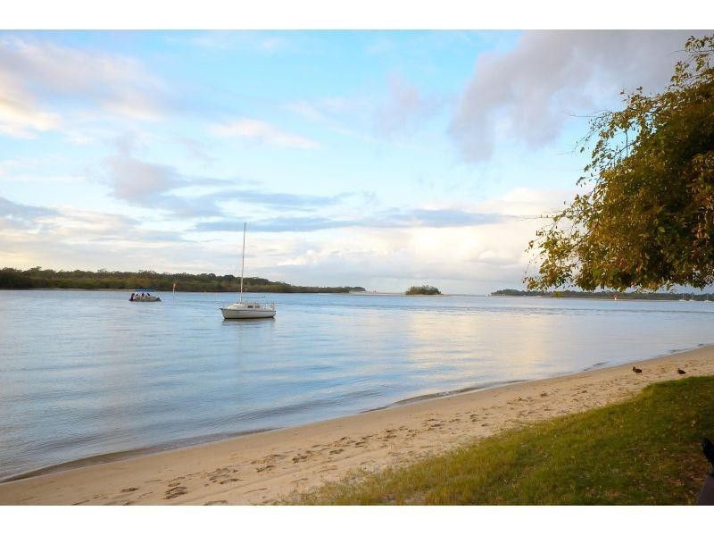 4/271 Gympie Terrace, Noosaville QLD 4566