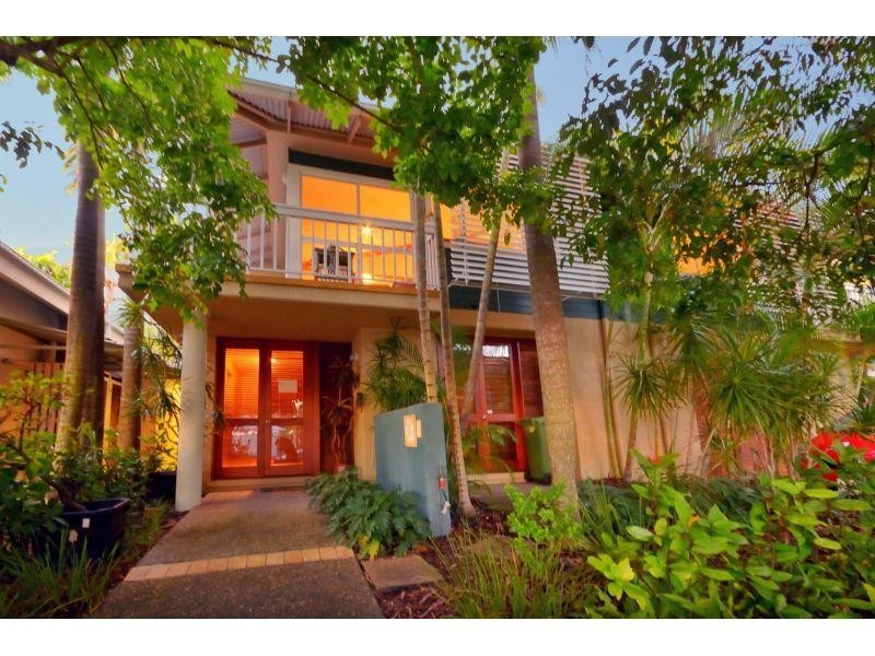 4/271 Gympie Terrace, Noosaville QLD 4566