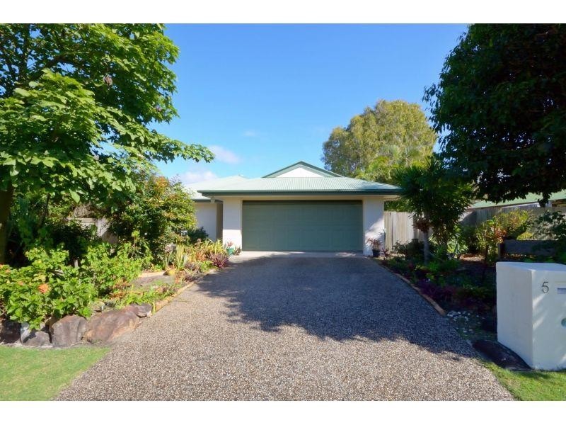 5 Twilight Street, Sunrise Beach QLD 4567
