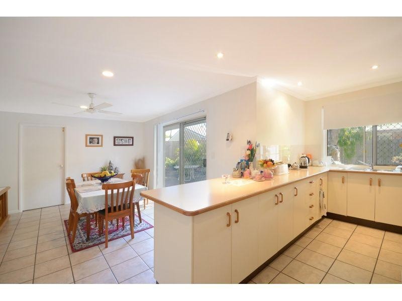 5 Twilight Street, Sunrise Beach QLD 4567