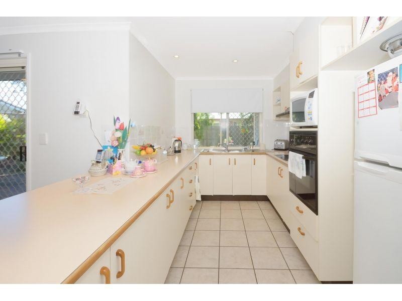 5 Twilight Street, Sunrise Beach QLD 4567