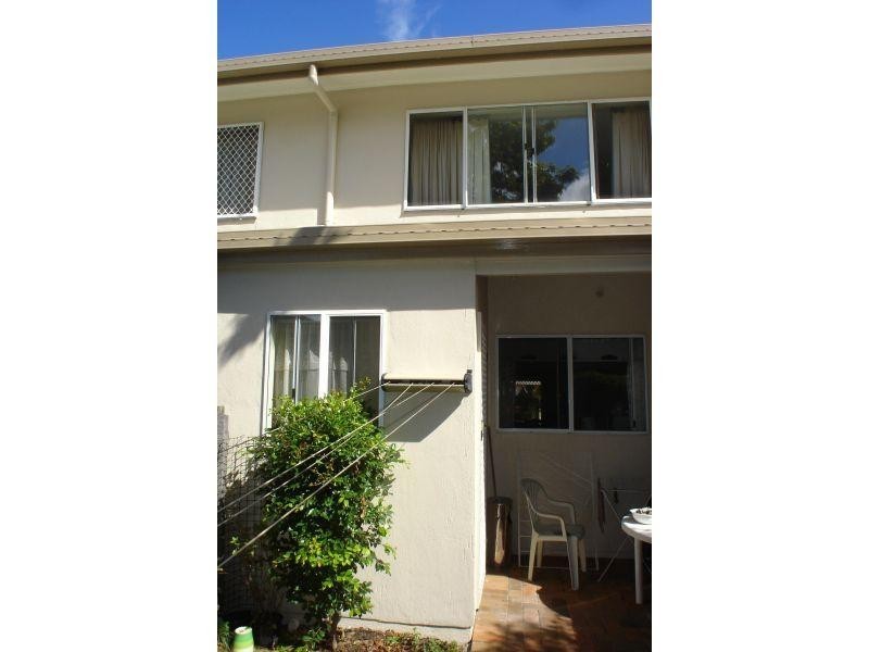 4/5 Ann Street, Noosaville QLD 4566