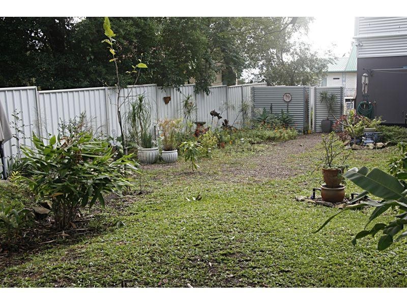 22 Orchard Ave, Boreen Point QLD 4565