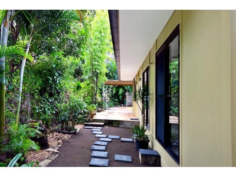 27 Woongar Street, Boreen Point QLD 4565