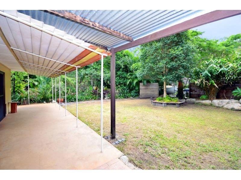 27 Woongar Street, Boreen Point QLD 4565