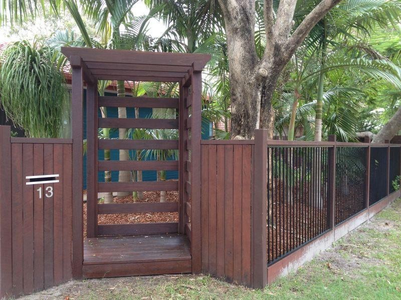 13 Koel Street, Noosaville QLD 4566