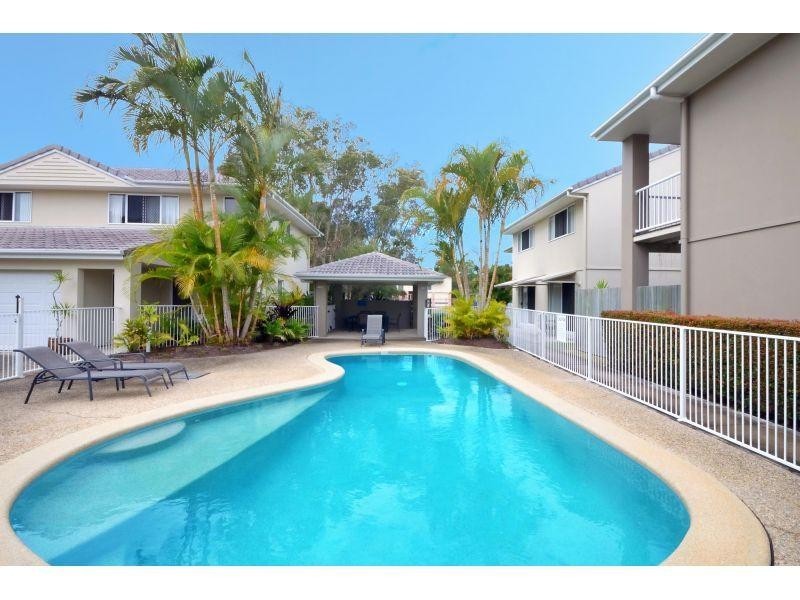 12/18 Lake Weyba Drive, Noosaville QLD 4566