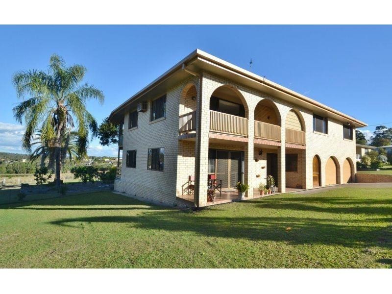 17 Sorensen Road, Southside QLD 4570