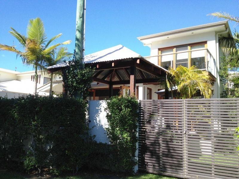 1/30 Ann Street, Noosaville QLD 4566