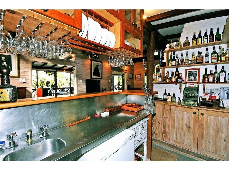 1 Boreen Parade, Boreen Point QLD 4565