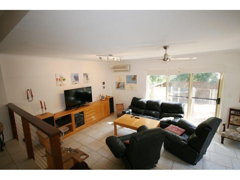 23 Burgess Drive, Noosaville QLD 4566