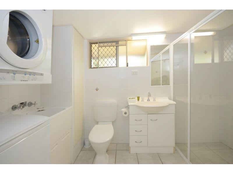 211/295 Weyba Rd, Noosaville QLD 4566