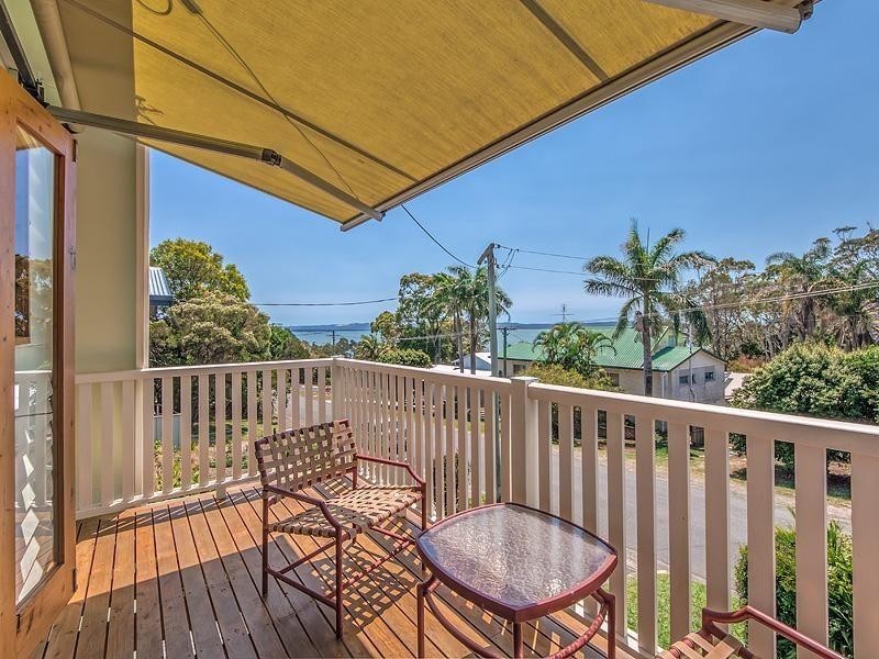 20 Orchard Ave, Boreen Point QLD 4565