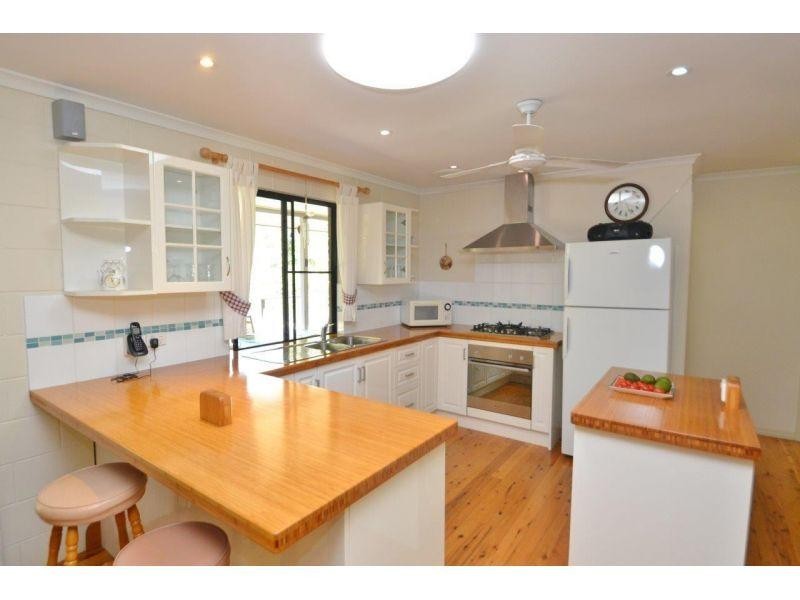 68 Eljays Road, The Palms QLD 4570