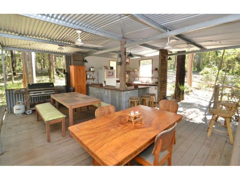 68 Eljays Road, The Palms QLD 4570