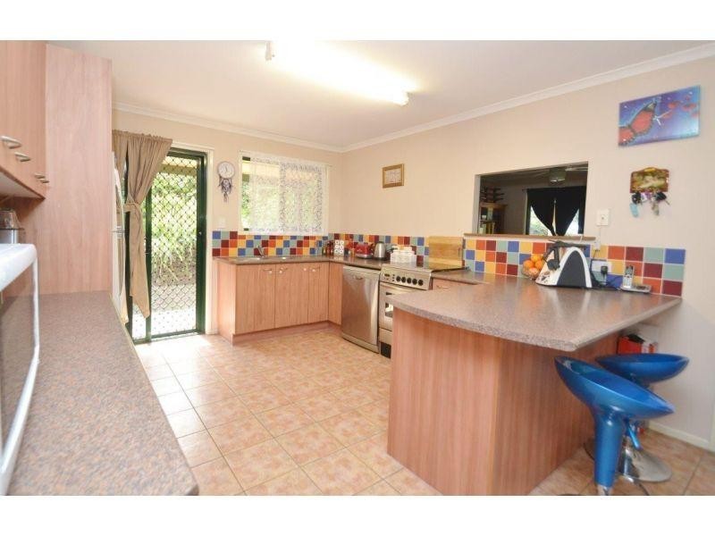 109 Sorensen Road, Southside QLD 4570