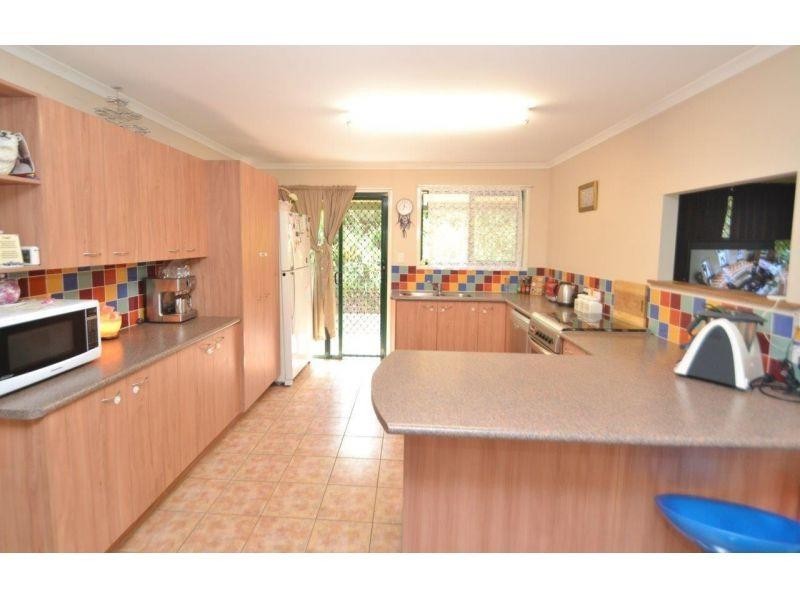 109 Sorensen Road, Southside QLD 4570