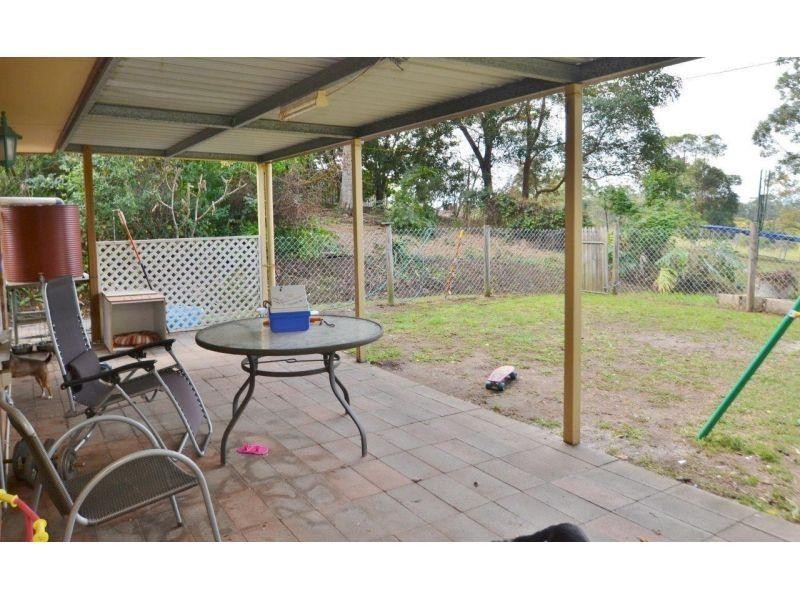 109 Sorensen Road, Southside QLD 4570
