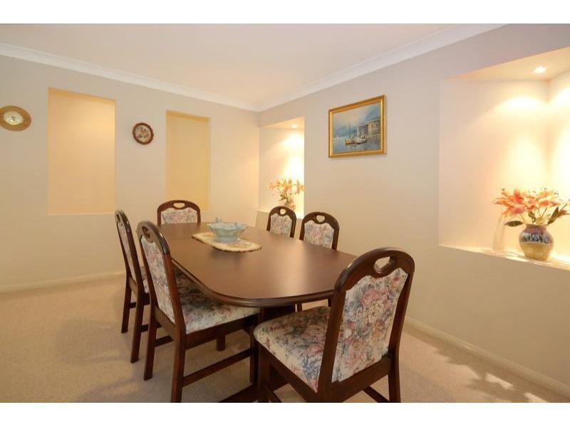 8 Oakland Drive, Tewantin QLD 4565