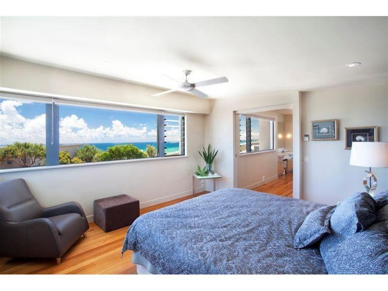 9 Noosa Dunes, Castaways Beach QLD 4567