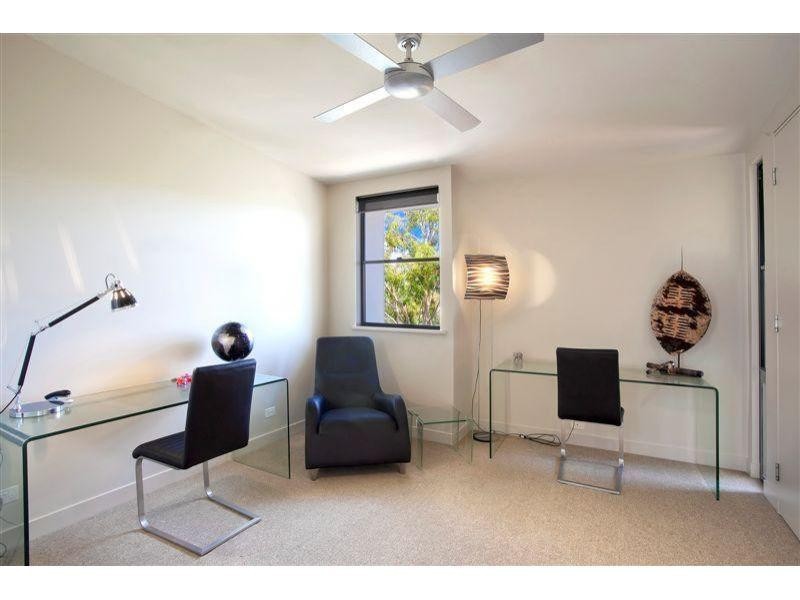 9 Noosa Dunes, Castaways Beach QLD 4567