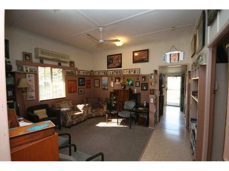 54 Henry Street, Gympie QLD 4570