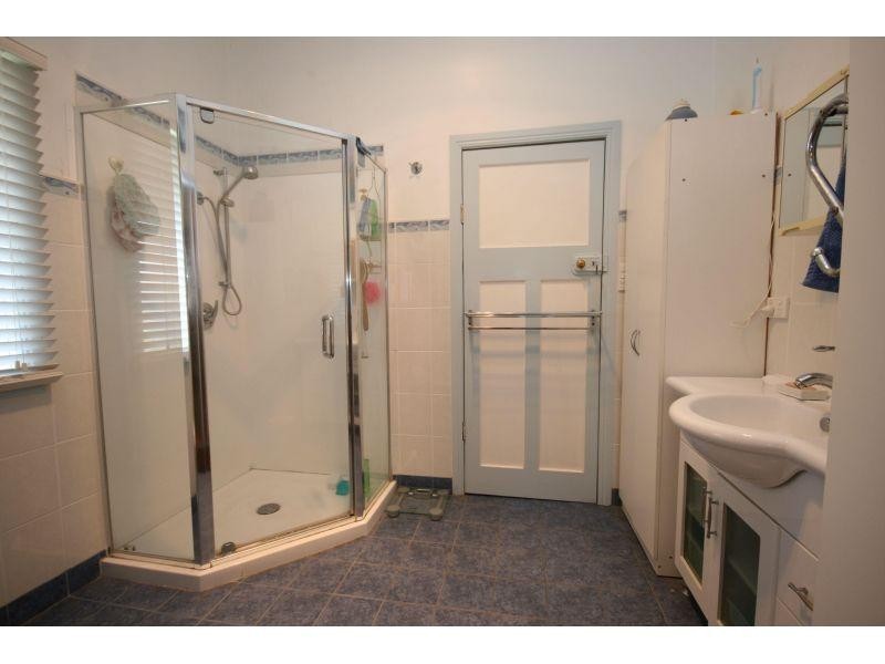 54 Henry Street, Gympie QLD 4570