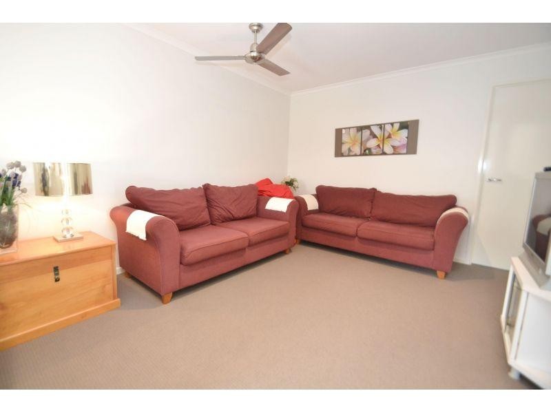 11 Presidential Ave, Jones Hill QLD 4570