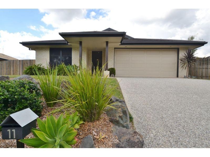 11 Presidential Ave, Jones Hill QLD 4570