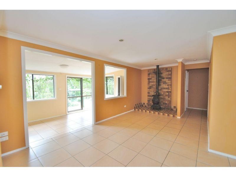 370 North Deep Ck Rd, North Deep Creek QLD 4570