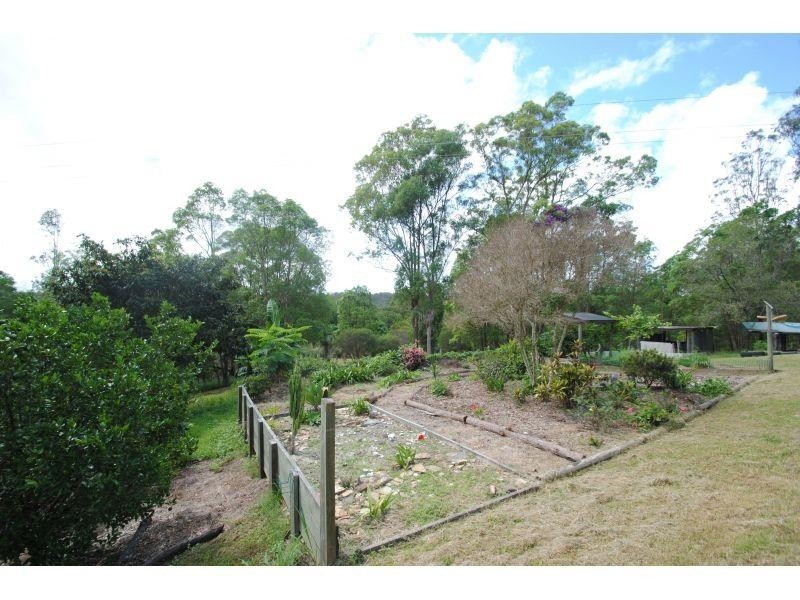 370 North Deep Ck Rd, North Deep Creek QLD 4570