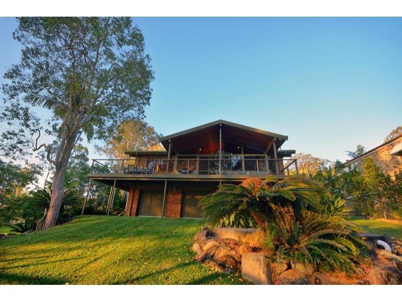 55 Woods Lane, Noosa North Shore QLD 4565