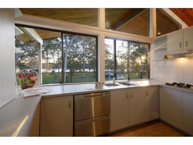 55 Woods Lane, Noosa North Shore QLD 4565