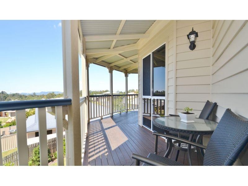 3 Oxley Court, Southside QLD 4570