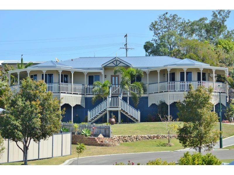 3 Oxley Court, Southside QLD 4570