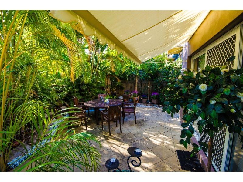 1/12 James Street, Noosaville QLD 4566