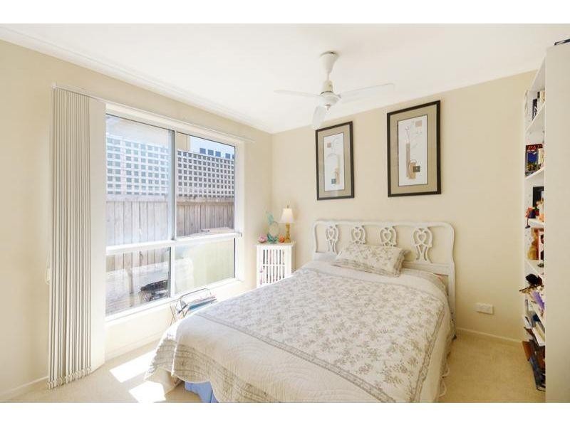 1/12 James Street, Noosaville QLD 4566