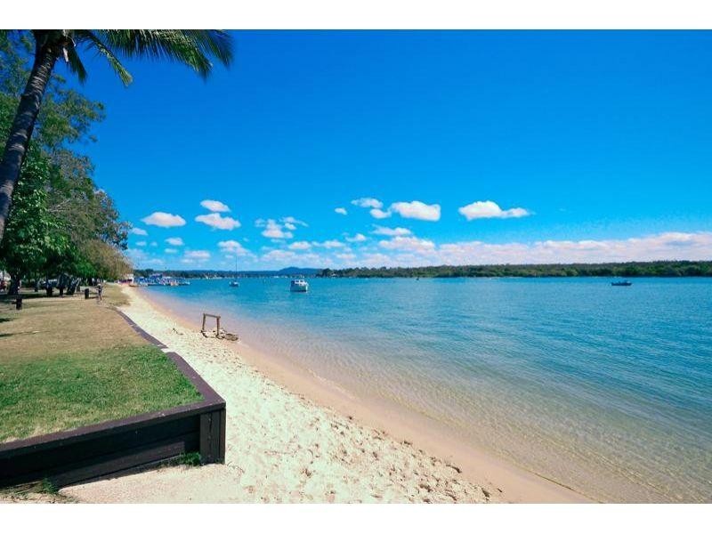 1/12 James Street, Noosaville QLD 4566