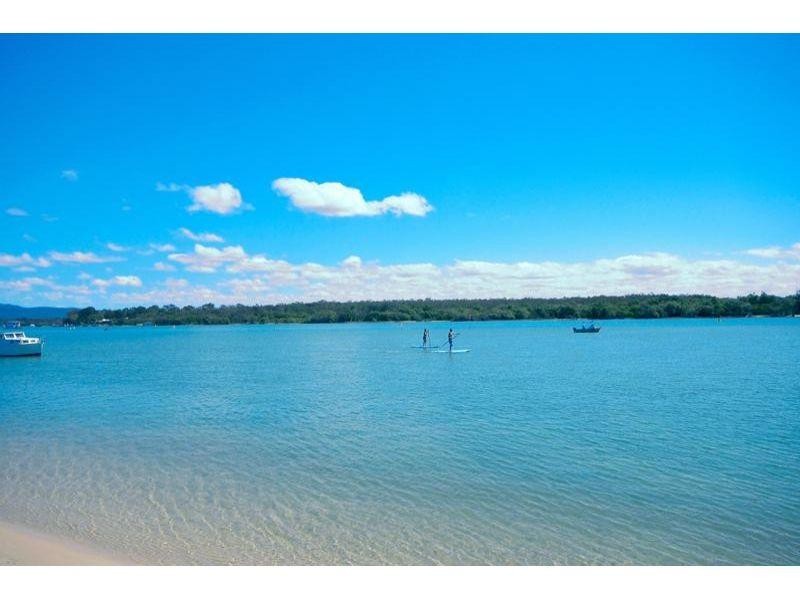 1/12 James Street, Noosaville QLD 4566