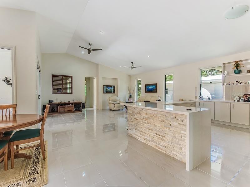 13 Moorhen Place, Noosaville QLD 4566