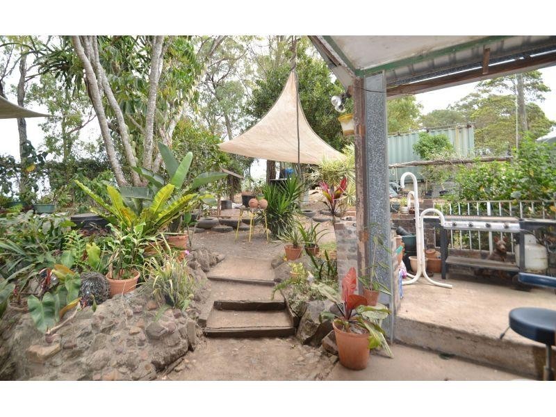 109 Fishermans Pocket Road, Chatsworth QLD 4570