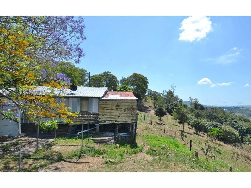 109 Fishermans Pocket Road, Chatsworth QLD 4570
