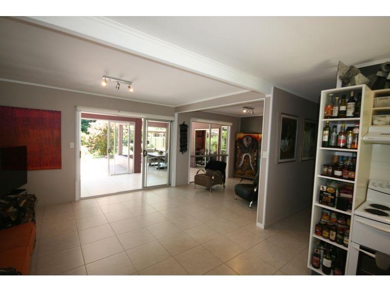 9 Janet Street, Noosaville QLD 4566