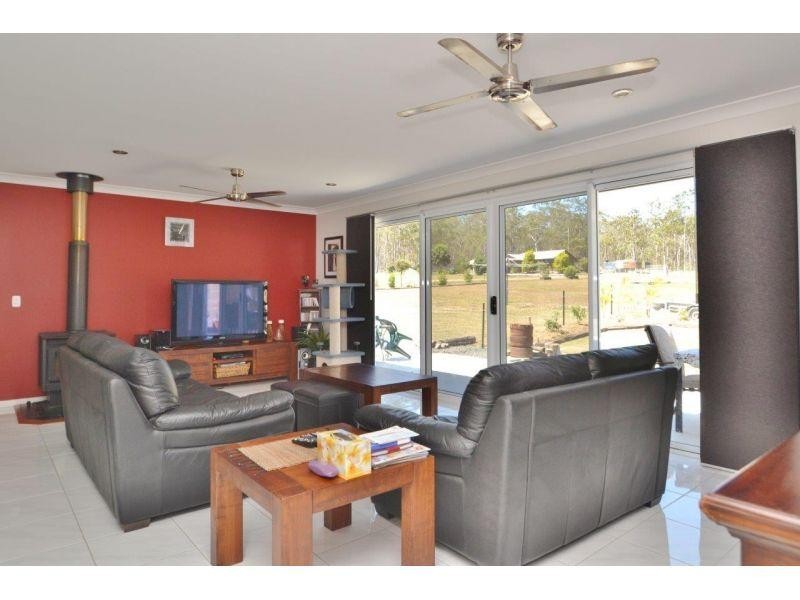 303  Power Road, Widgee QLD 4570